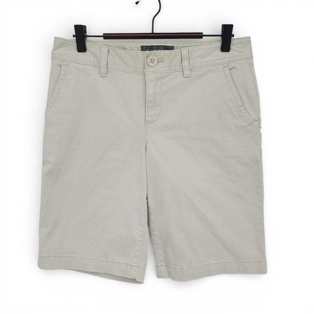 Eddie Bauer Womens 4 Chino Shorts Khaki Cotton‎ Mid Rise 9 Inseam Classic